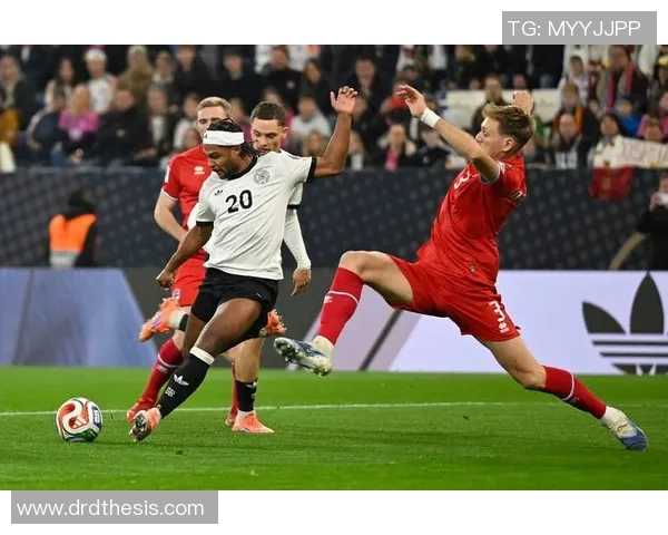 卢森堡足球队当家球星带领球队冲击欧洲杯席位展现非凡实力